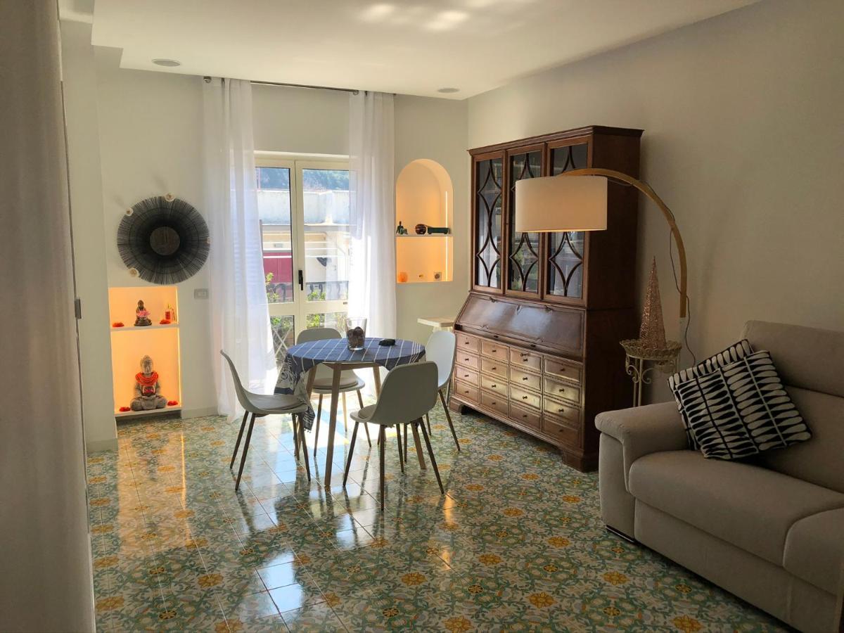 Casa Mami - Luxury Apartment And Pool - Сорренто Екстер'єр фото